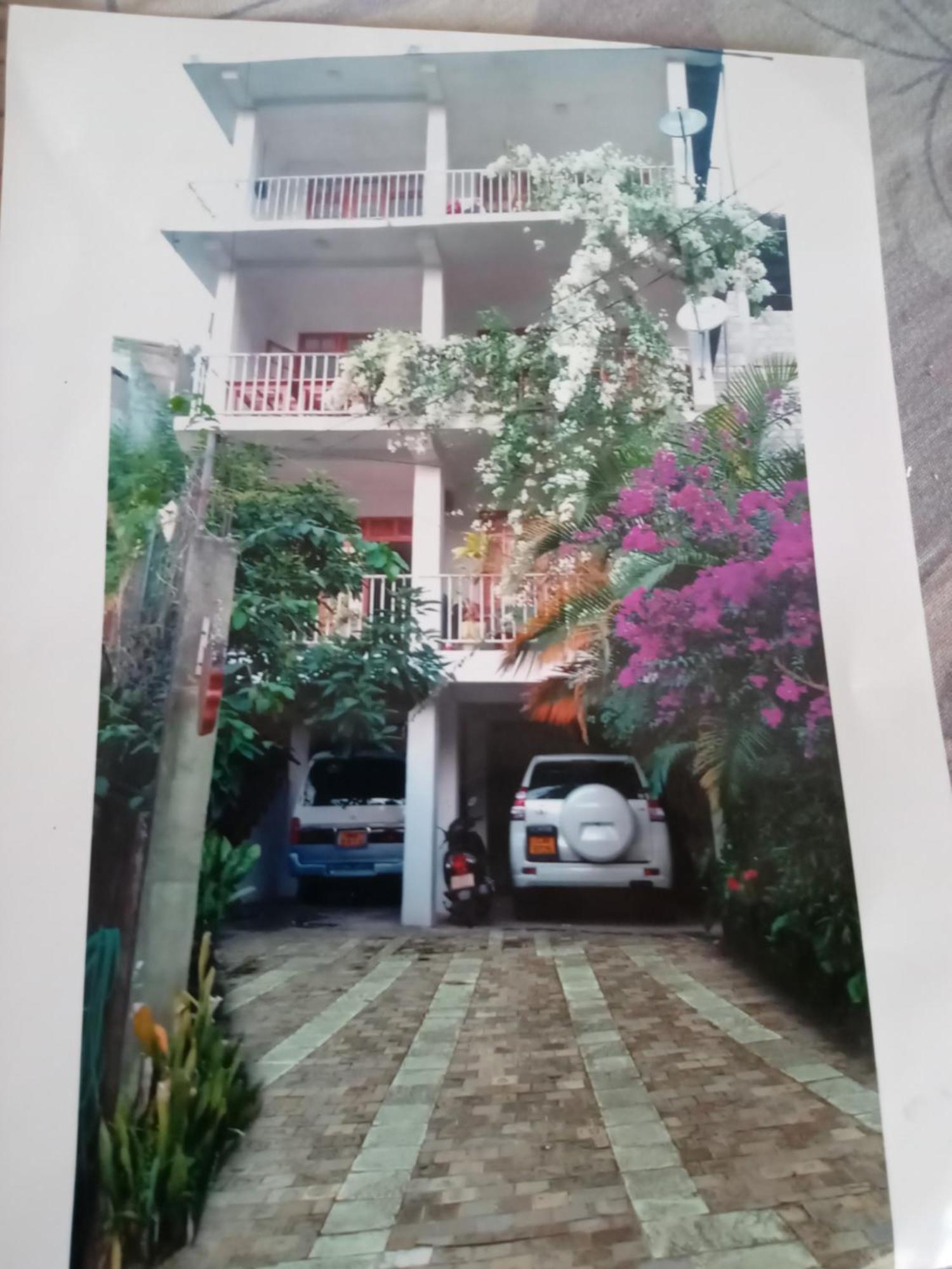 Old Town Hotel Kandy Exterior photo